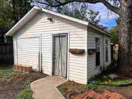 featured image of 1242 Jeanette St #B