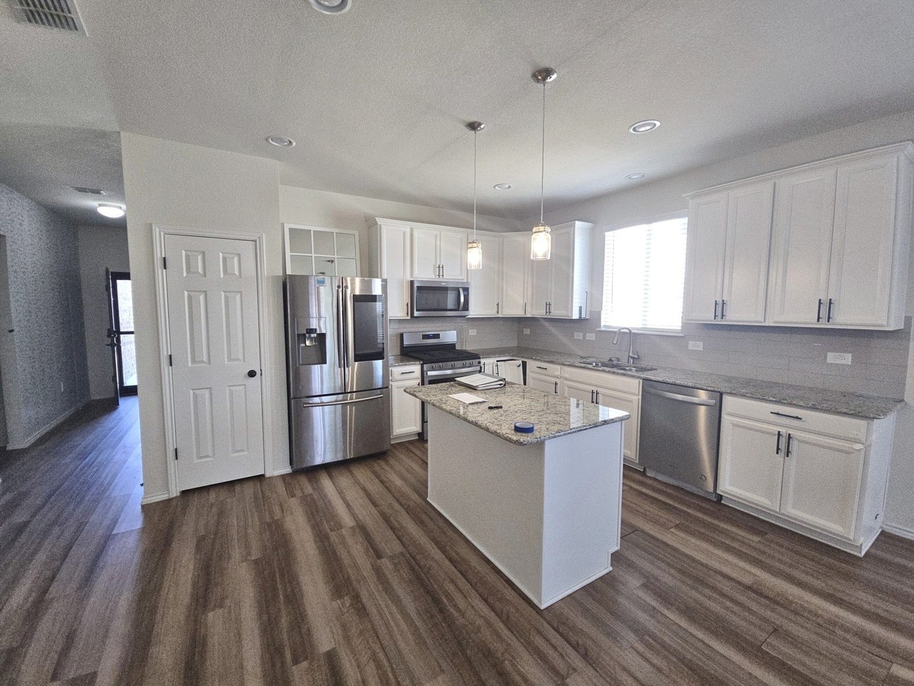 2804 Brisco Way - Photo 4 of 24