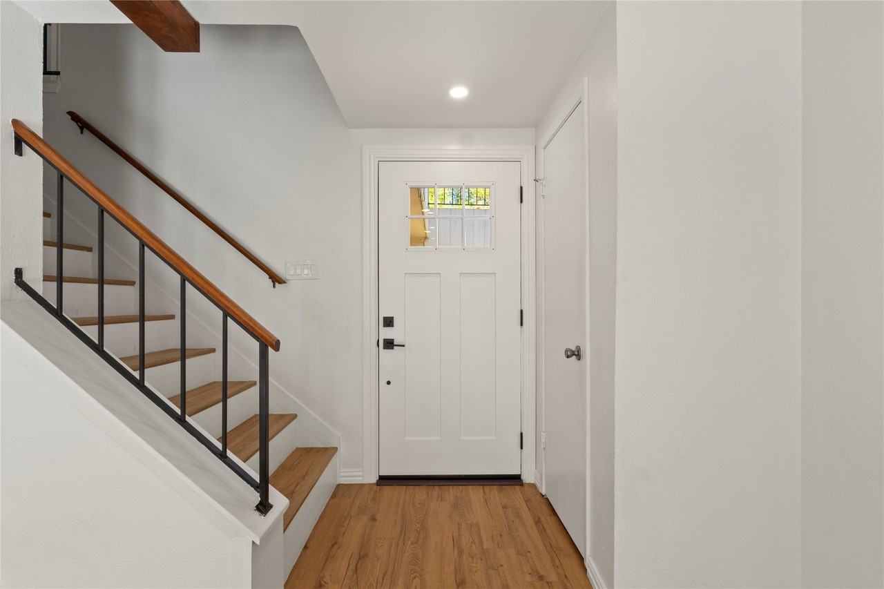 2908 Nova Dr - Photo 3 of 29