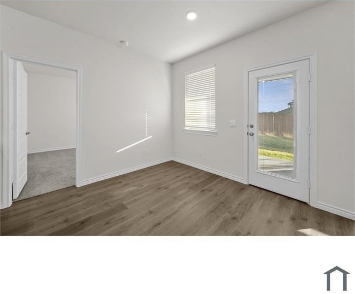 7420 Alfriston Pl - Photo 7 of 14
