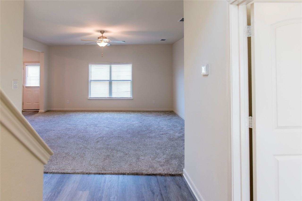 1825 Fergus Dr - Photo 6 of 27