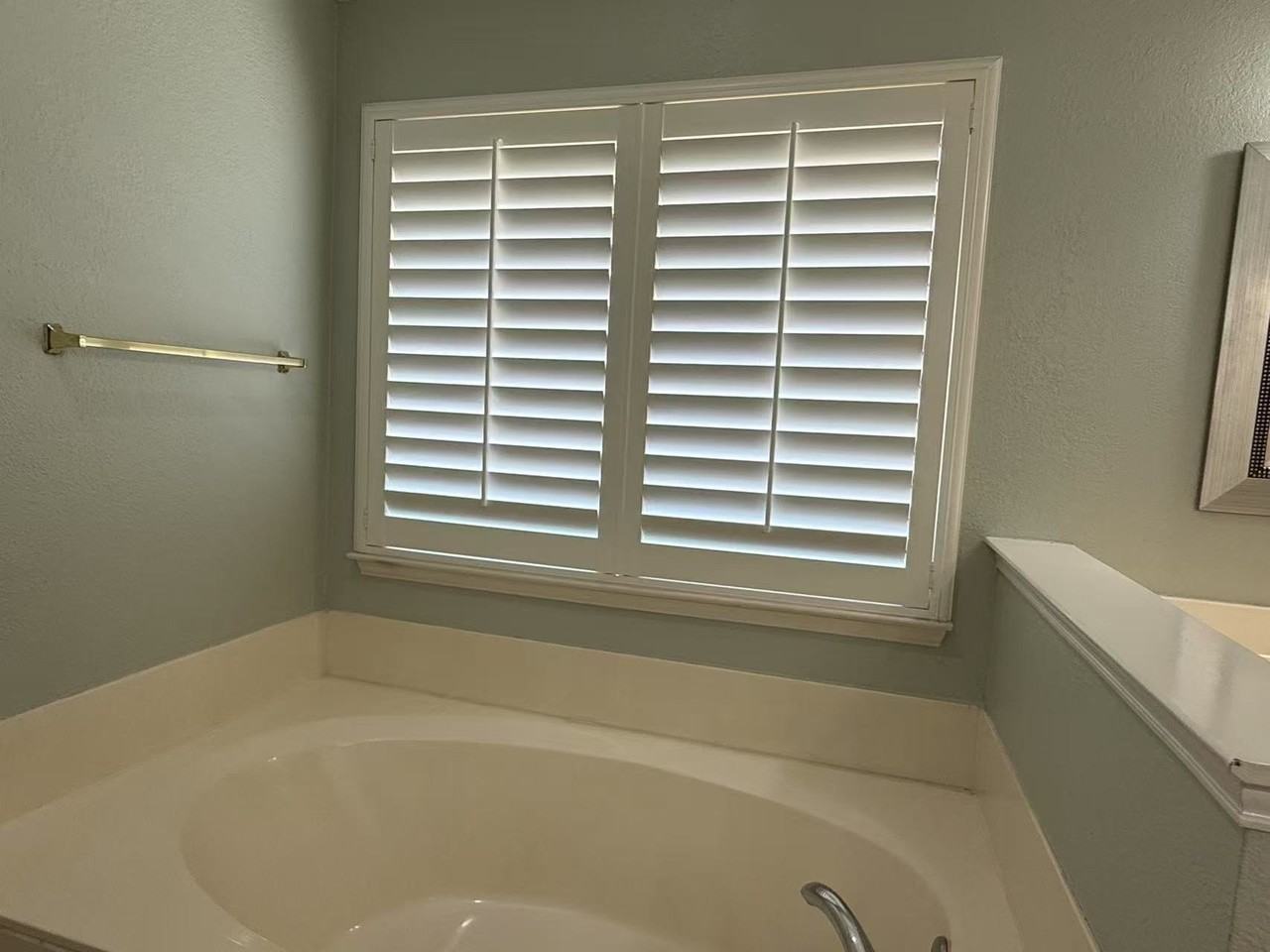 1307 Capstan Dr - Photo 5 of 30