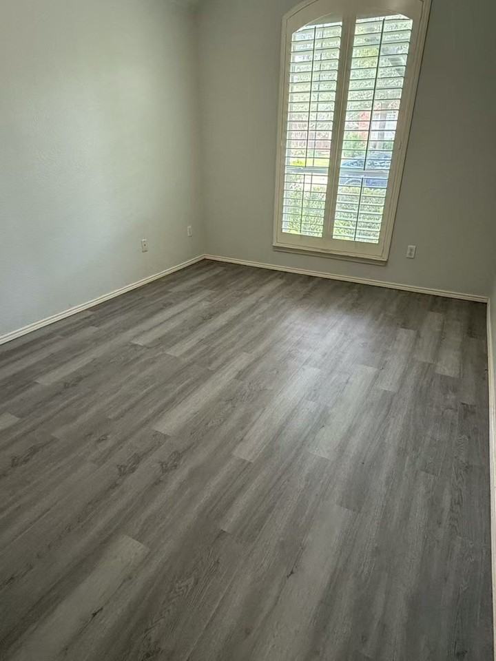 1307 Capstan Dr - Photo 7 of 30
