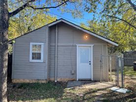 857 Vine St - Photo 1 of 1
