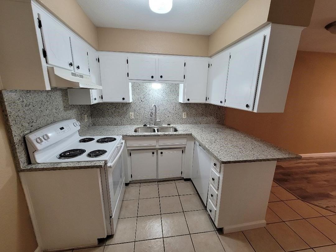 66 Lori Dr #B - Photo 5 of 11