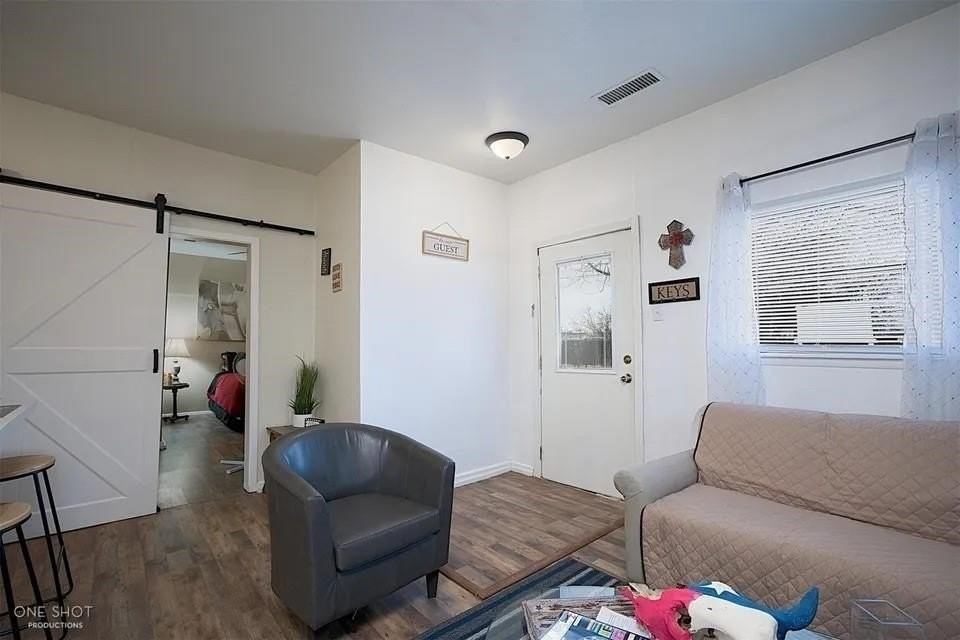 140 Merchant St #1 - Photo 6 of 19