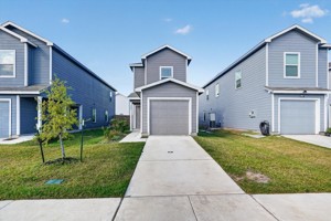 featured image of 924 Sandhill Crane Ln