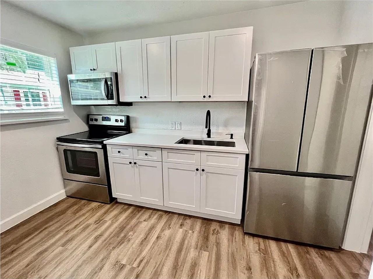 1019 N Chandler Dr #1017 - Photo 2 of 6