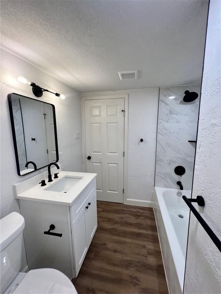 1019 N Chandler Dr #1017 - Photo 3 of 6