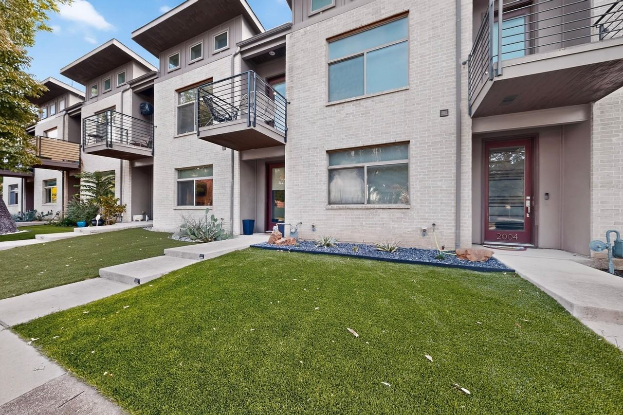 2006 Matilda St - Photo 4 of 39