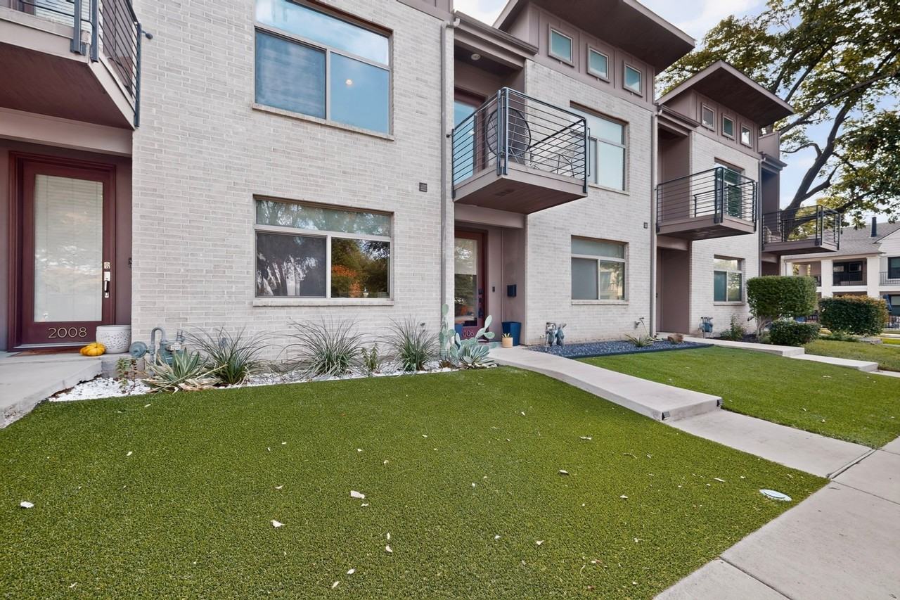 2006 Matilda St - Photo 5 of 39