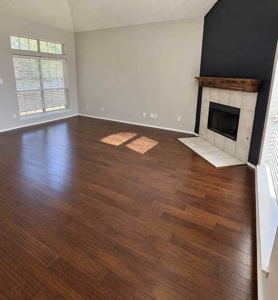 3927 Willow Bend Dr - Photo 5 of 17