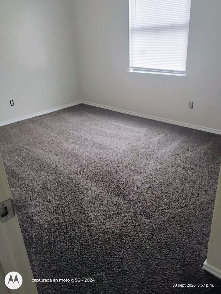 542 White Oak St - Photo 7 of 11