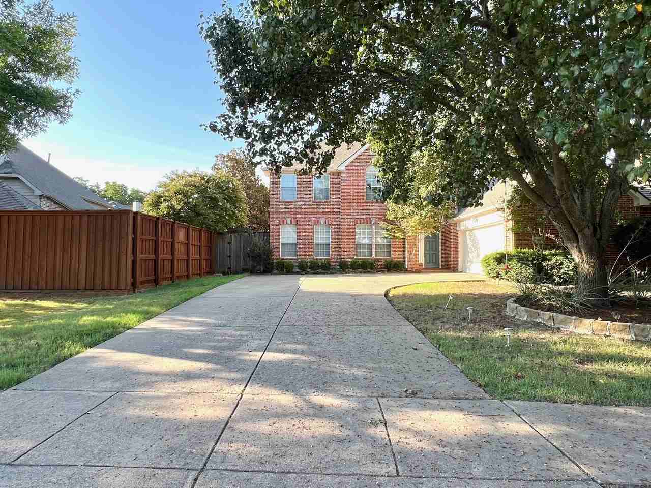 4412 Crystal Mountain Dr - Photo 3 of 34