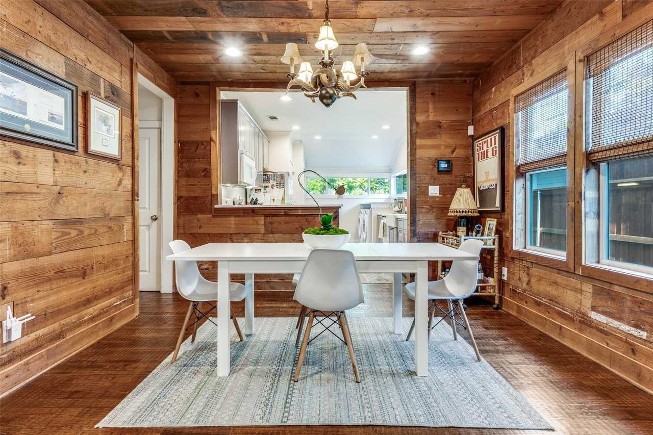 2515 Abrams Rd - Photo 6 of 15