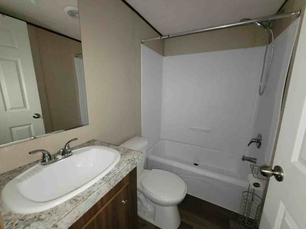 816 David St - Photo 2 of 7