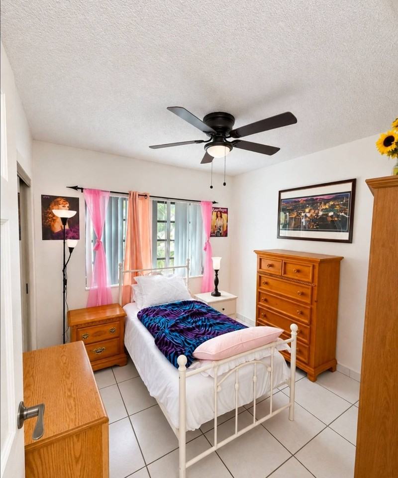 6660 W 13th Ct - Photo 6 of 12
