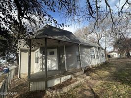 featured image of 407 N Tom St