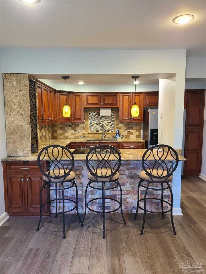 6043 Hilburn Rd - Photo 5 of 20