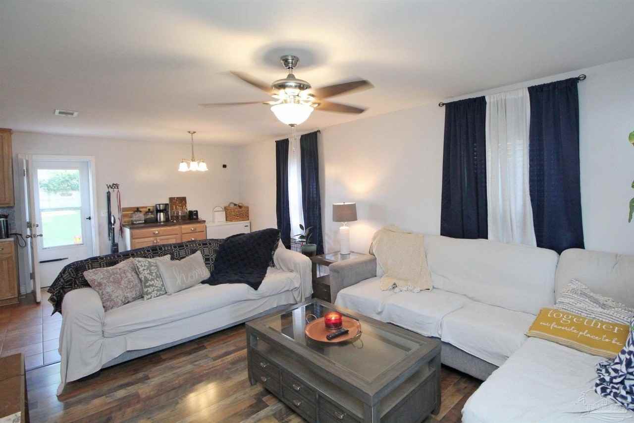 3430 W Brainerd St - Photo 5 of 18