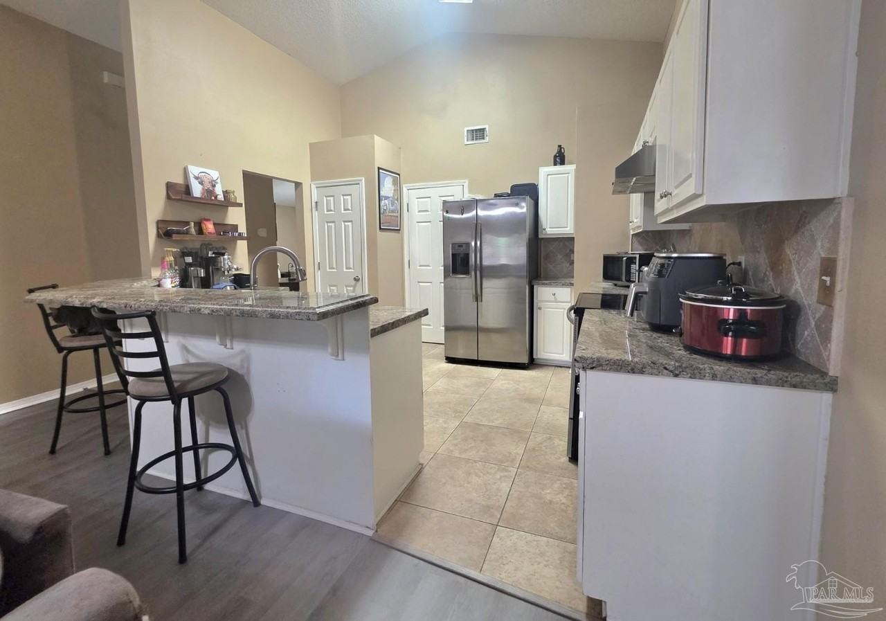 6347 Mers Ln - Photo 5 of 19