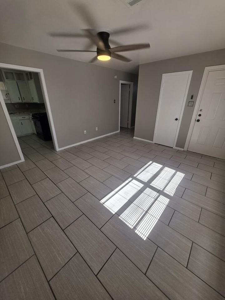 4708 Bowie Dr - Photo 4 of 26