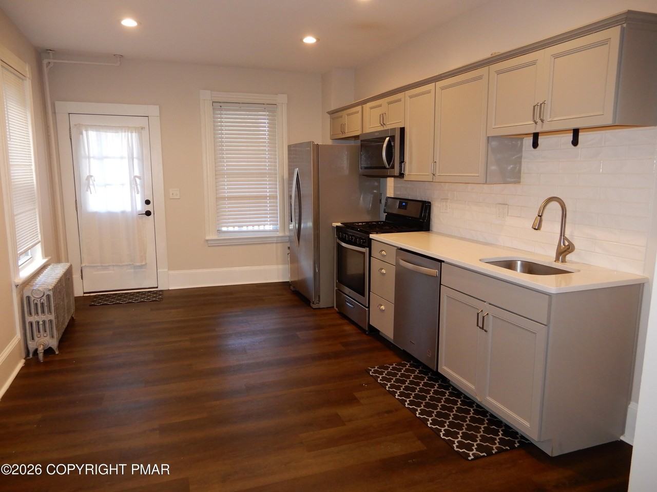 822 Monroe St #816 - Photo 5 of 19