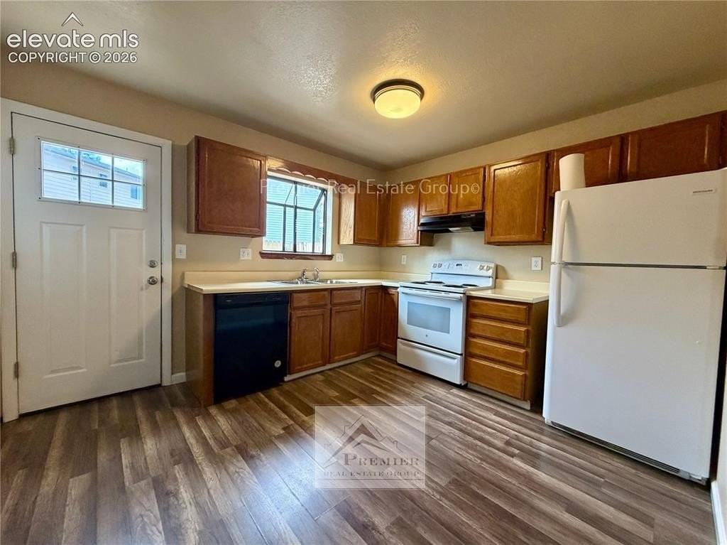 2427 Split Rock Dr - Photo 4 of 12