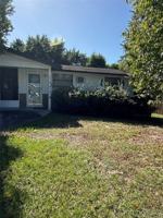 featured image of 8 E Golden St
