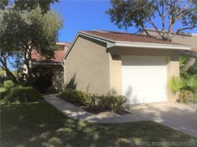 1644 Sw Crossing Cir - Photo 1 of 1