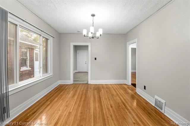 4074 Virginia Park St - Photo 5 of 21