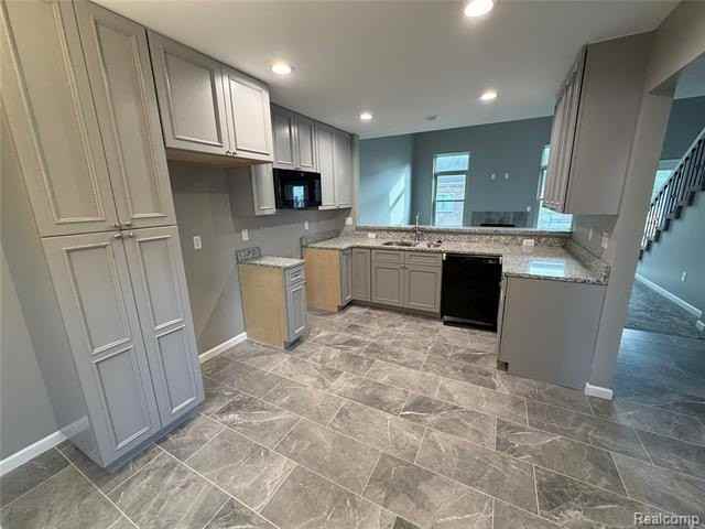 45636 Limerick Dr - Photo 6 of 19