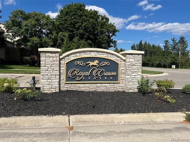 45475 Irvine Dr - Photo 2 of 50