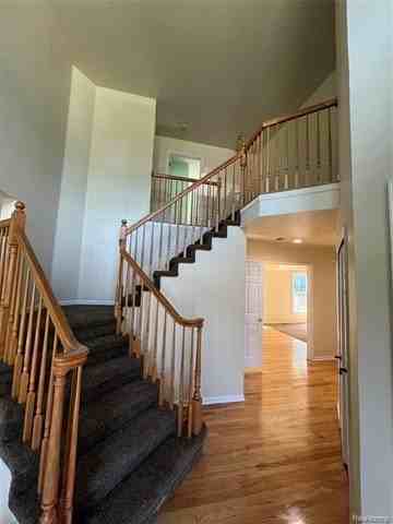 45475 Irvine Dr - Photo 5 of 50