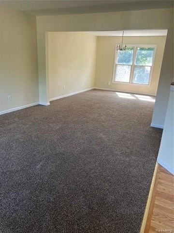 45475 Irvine Dr - Photo 7 of 50