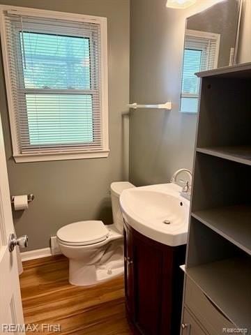 402 Kensington Ave - Photo 7 of 12