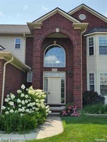 6797 Eckerman Dr - Photo 2 of 30