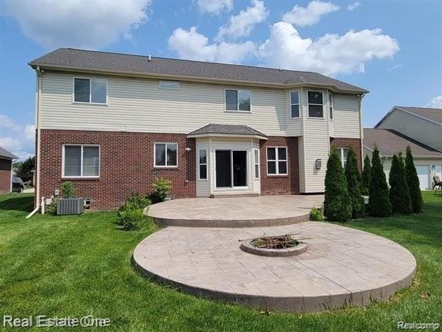 6797 Eckerman Dr - Photo 3 of 30