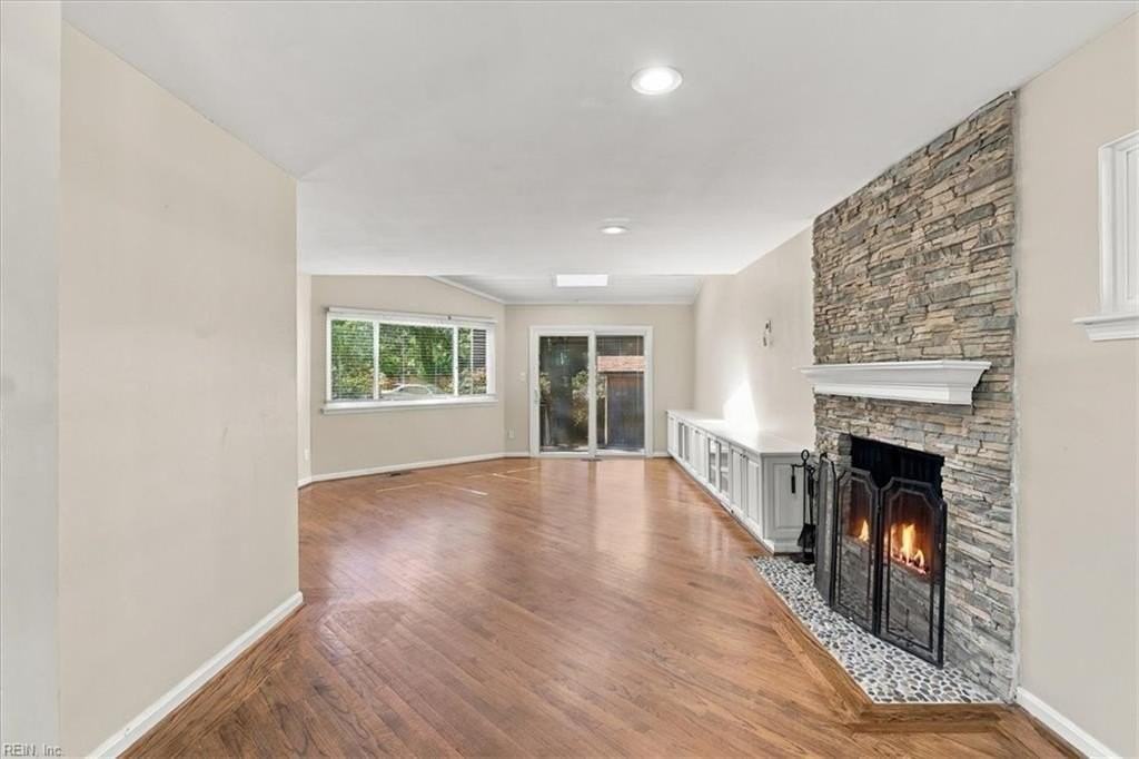3941 Shady Oaks Dr - Photo 5 of 42