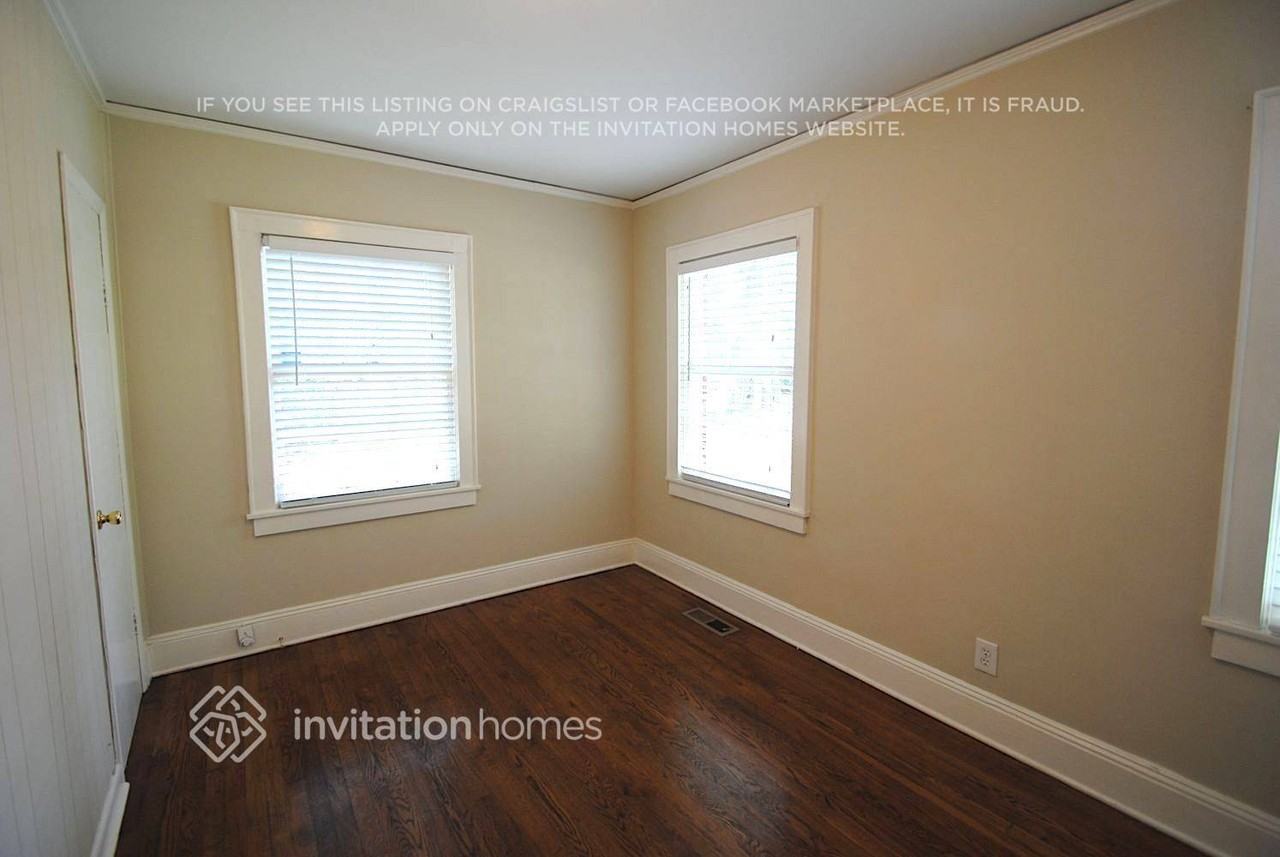 5027 Elder Ave - Photo 5 of 11