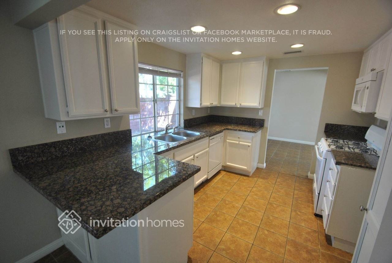 6604 Colfax Ct - Photo 3 of 14