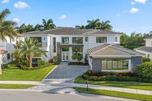 featured image of 2702 Nw 71st Blvd
