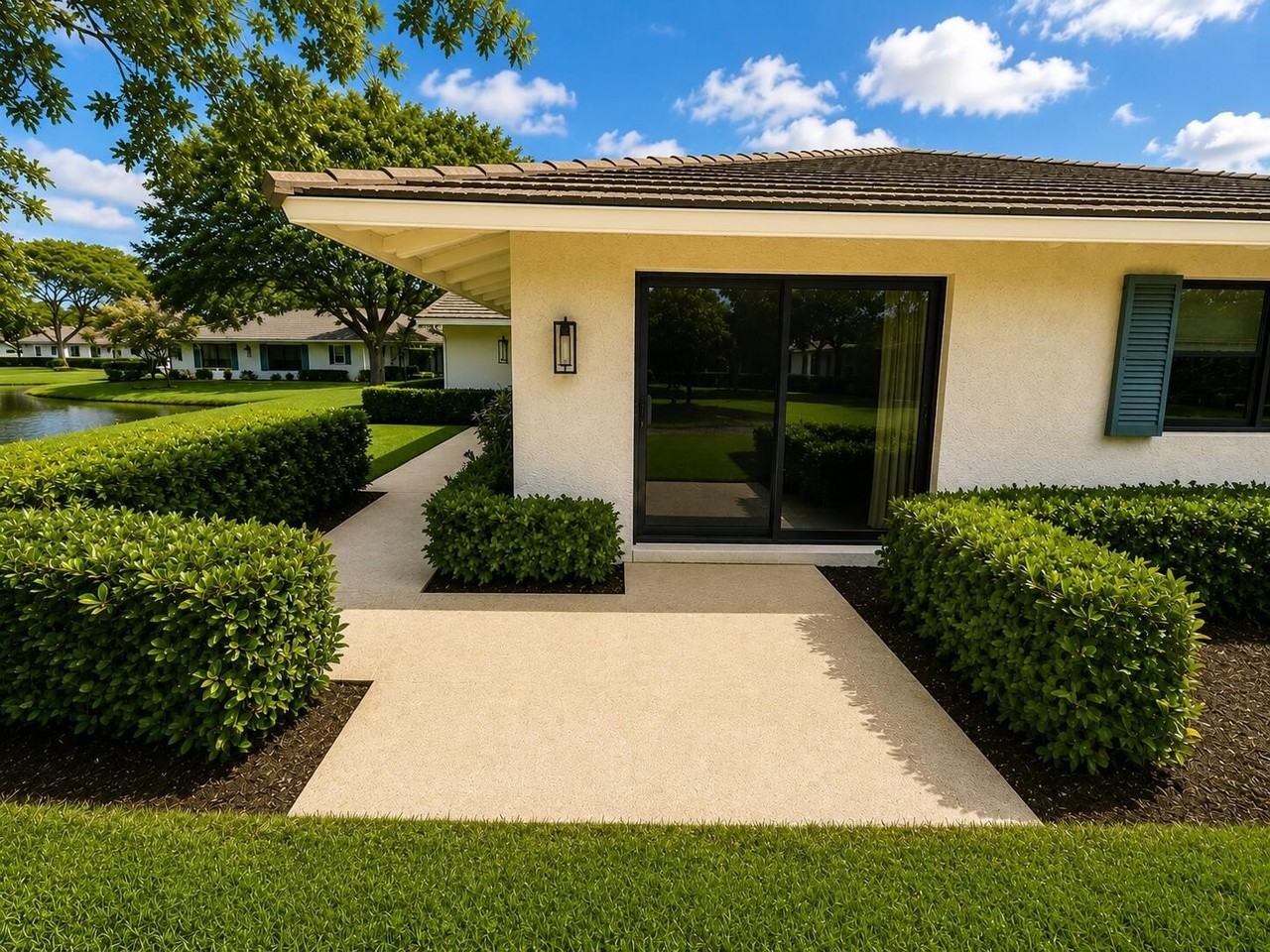 908 Club Dr - Photo 5 of 45