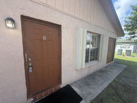 1471 Nw 22nd St #D - Photo 1 of 1
