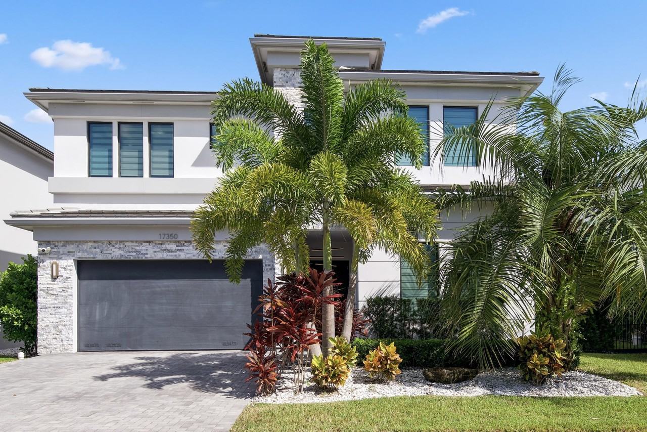 17350 Sea Blossom Way - Photo 3 of 36