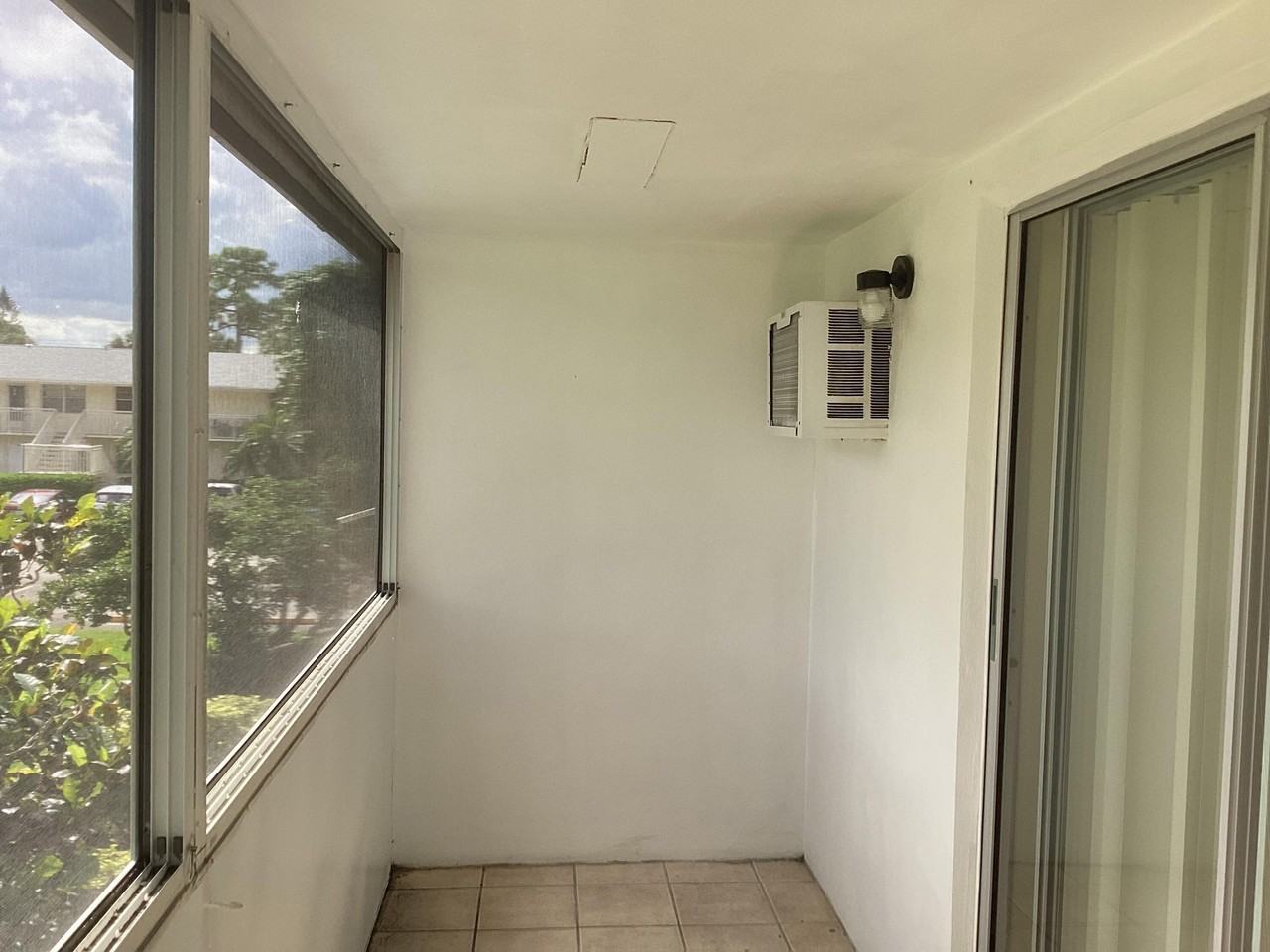 129 Hastings H - Photo 7 of 9