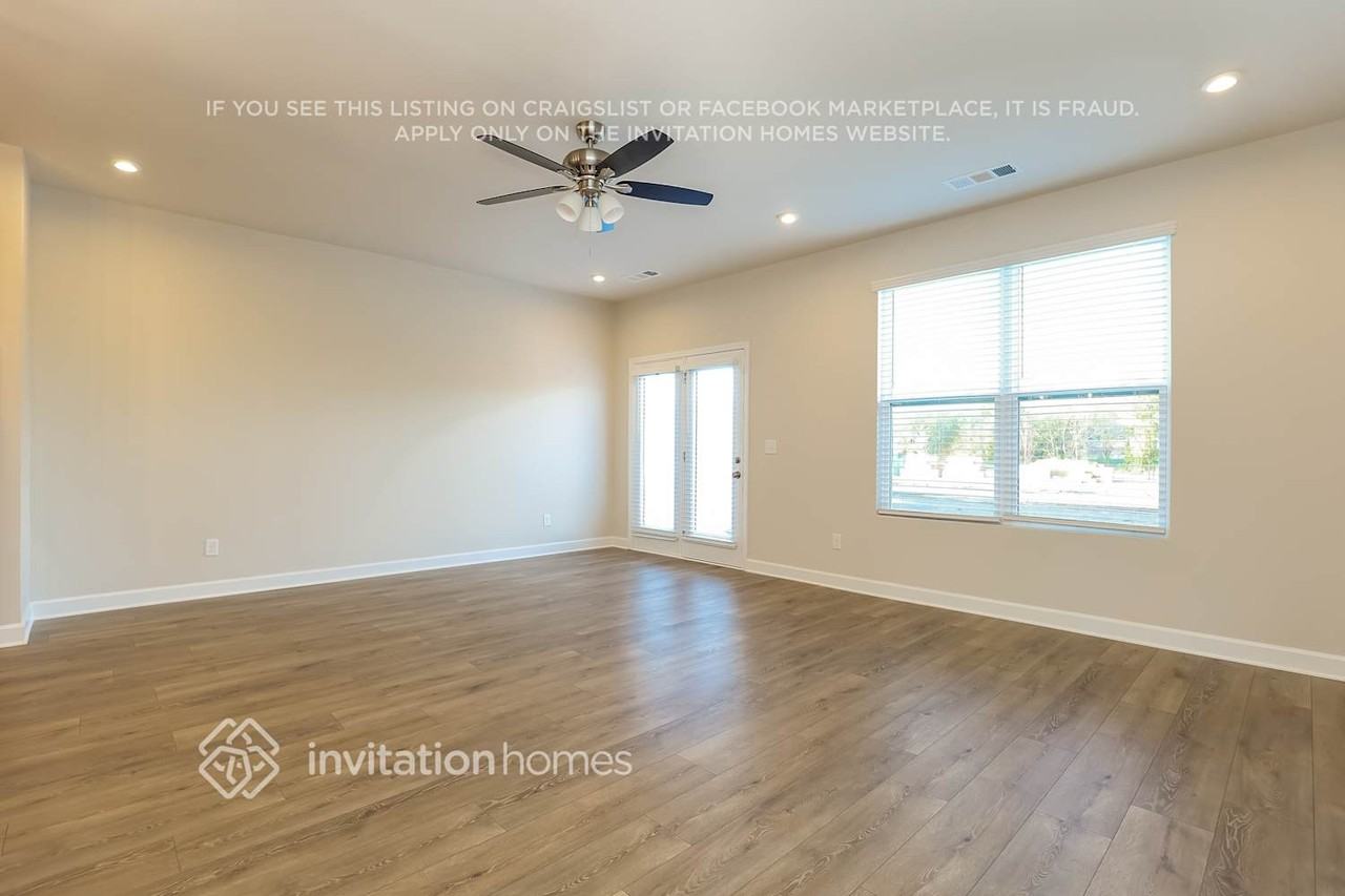 126 Fister Dr - Photo 3 of 16