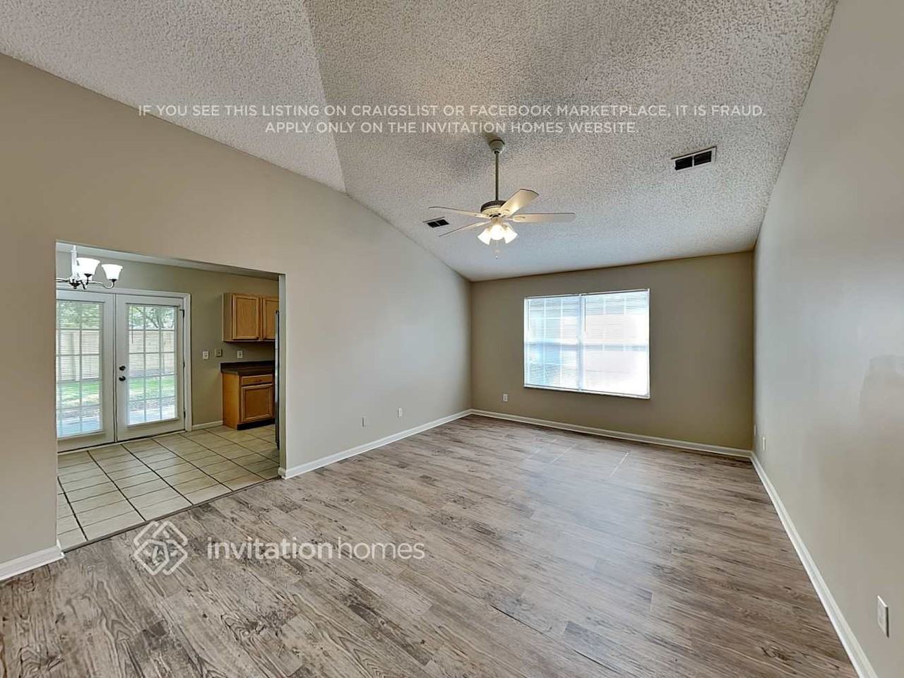 3305 Guernsey Ct - Photo 3 of 12