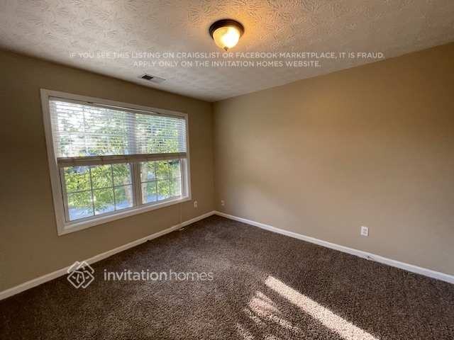 1830 S Carisbrook Pl - Photo 4 of 11