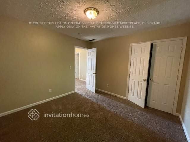 1830 S Carisbrook Pl - Photo 5 of 11